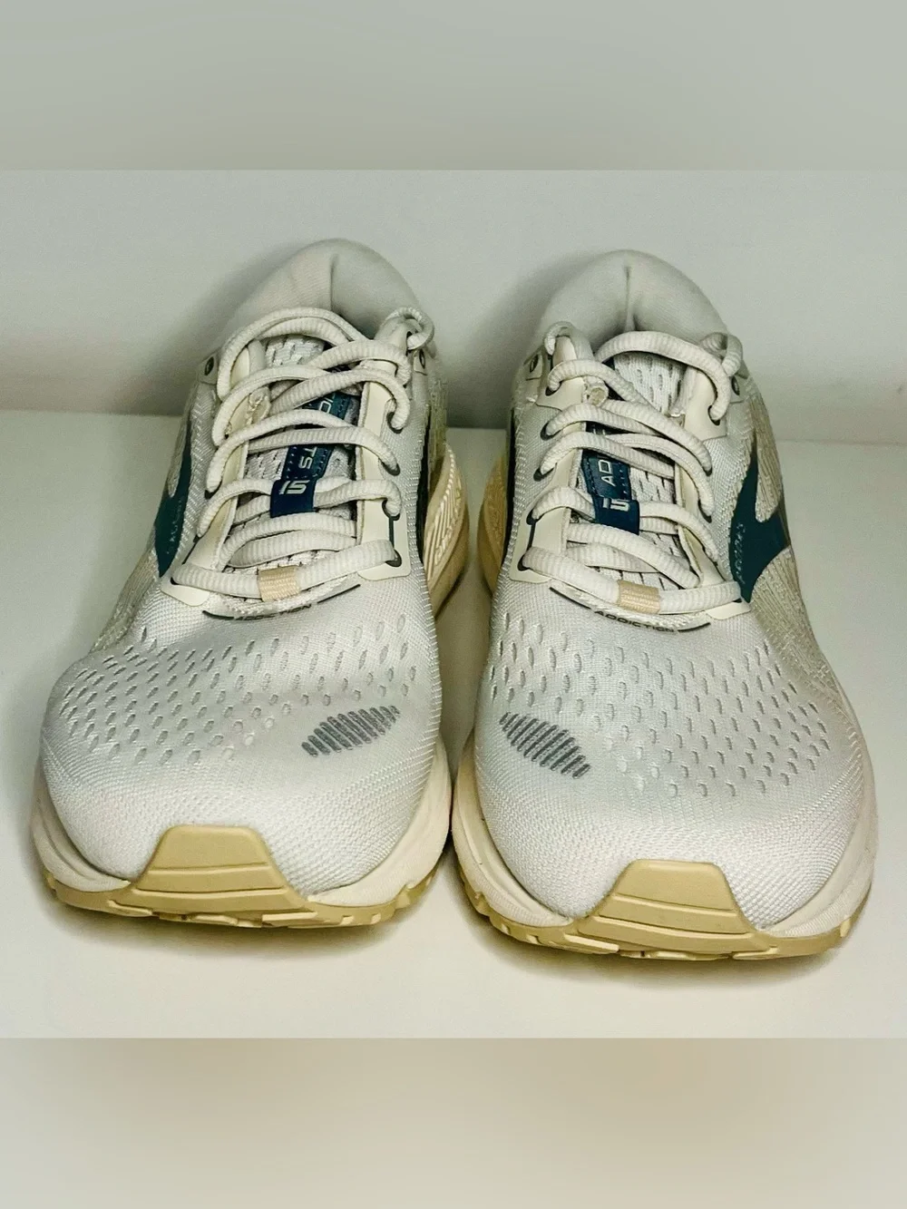 Brooks Women's Running Sneakers in White and Light Gray